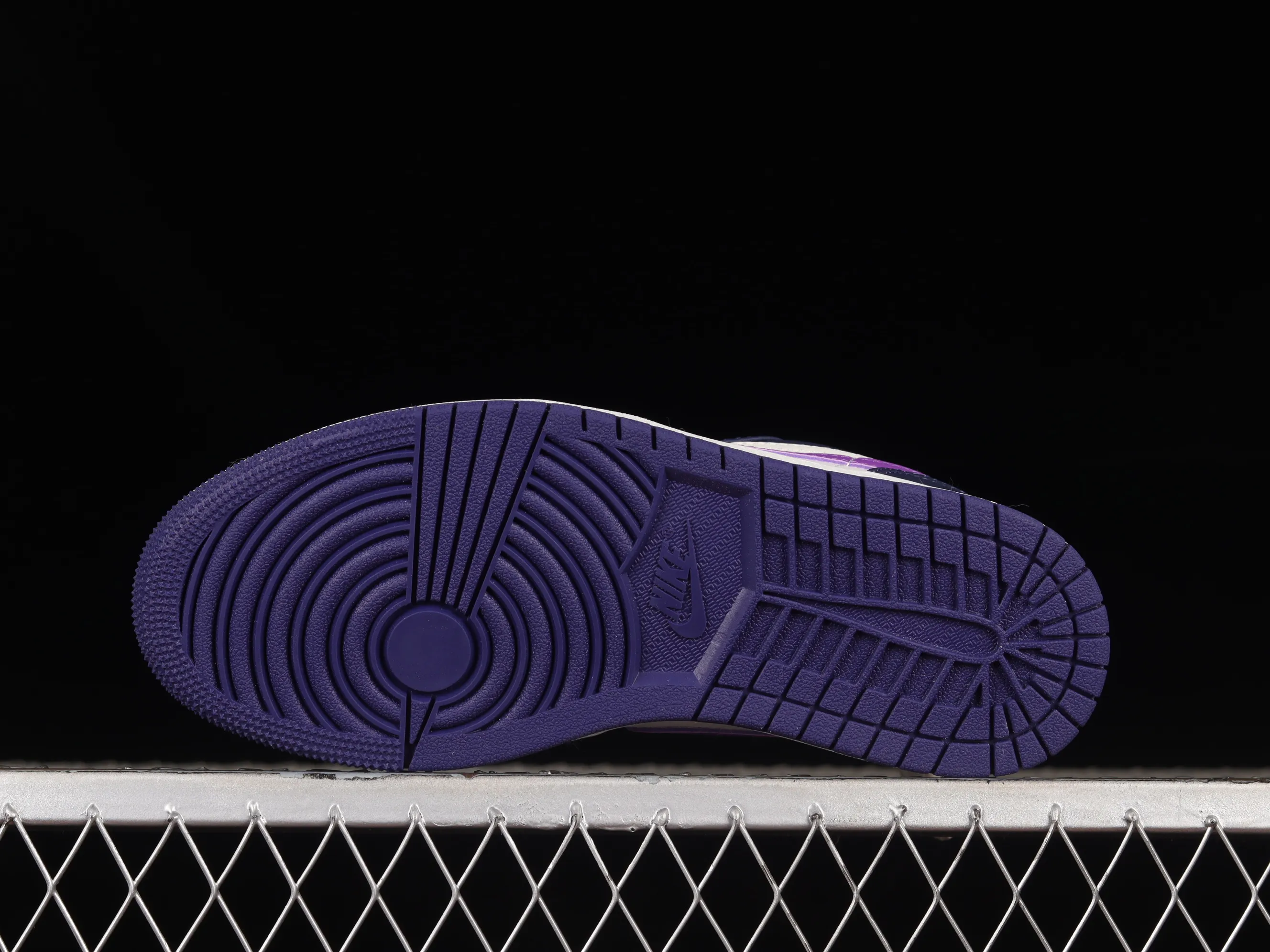 All categories Air Jordan Jordan series basketball shoes Air Jordan 1 Low Z version Air Jordan 1 Low AJ1 Joe 1 white and purple cultural low-top casual sneakers DC0774-502